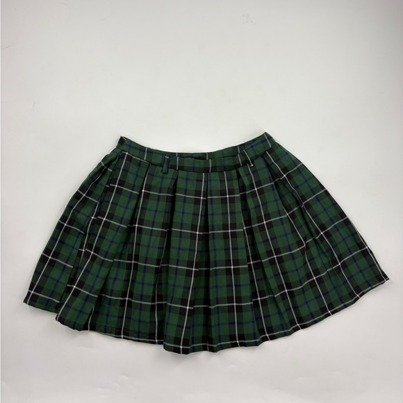 Hot Topic Dresses & Skirts - Hot Topic Green Plaid Skater Skirt